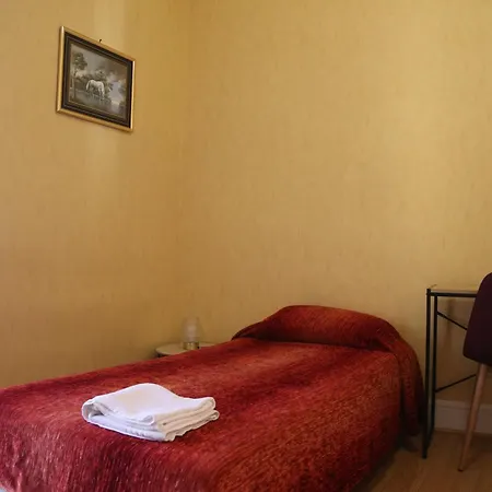 Restaurant Le Parisien 酒店 3*