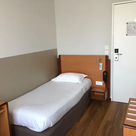 酒店 Restaurant Le Parisien 卢德