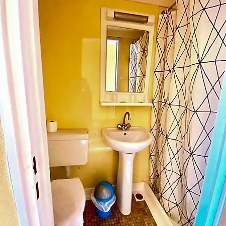 Отель Restaurant Le Parisien 3*