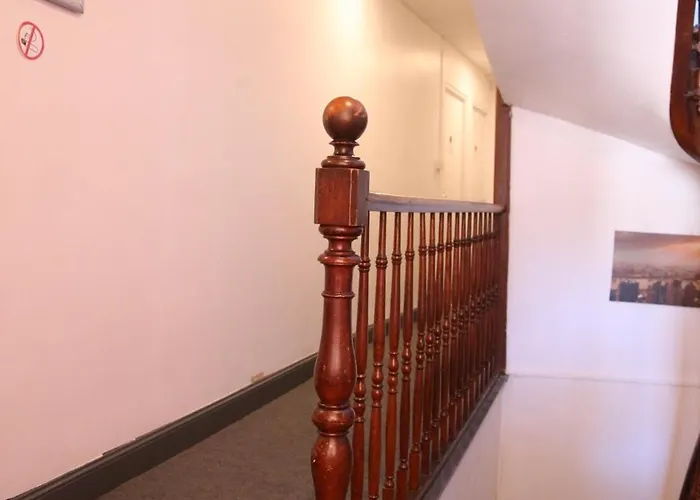 Hotel Restaurant Le Parisien 3*