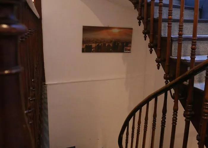 Restaurant Le Parisien ホテル ルルド