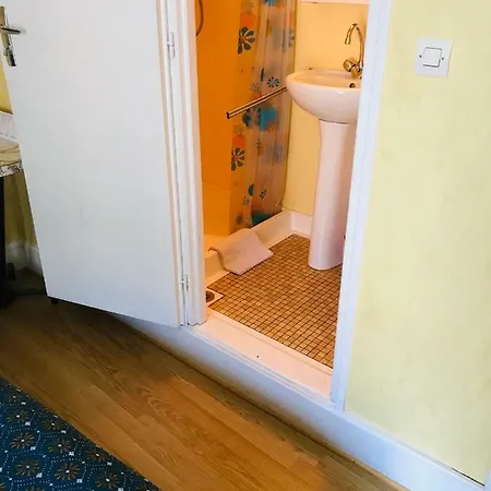 Hotel Restaurant Le Parisien 3*