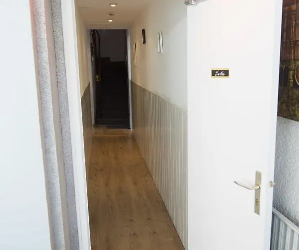 Готель Restaurant Le Parisien